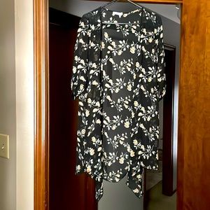 Light weight cardigan